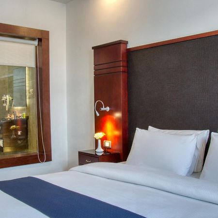 Torino Hotel Amman Bagian luar foto